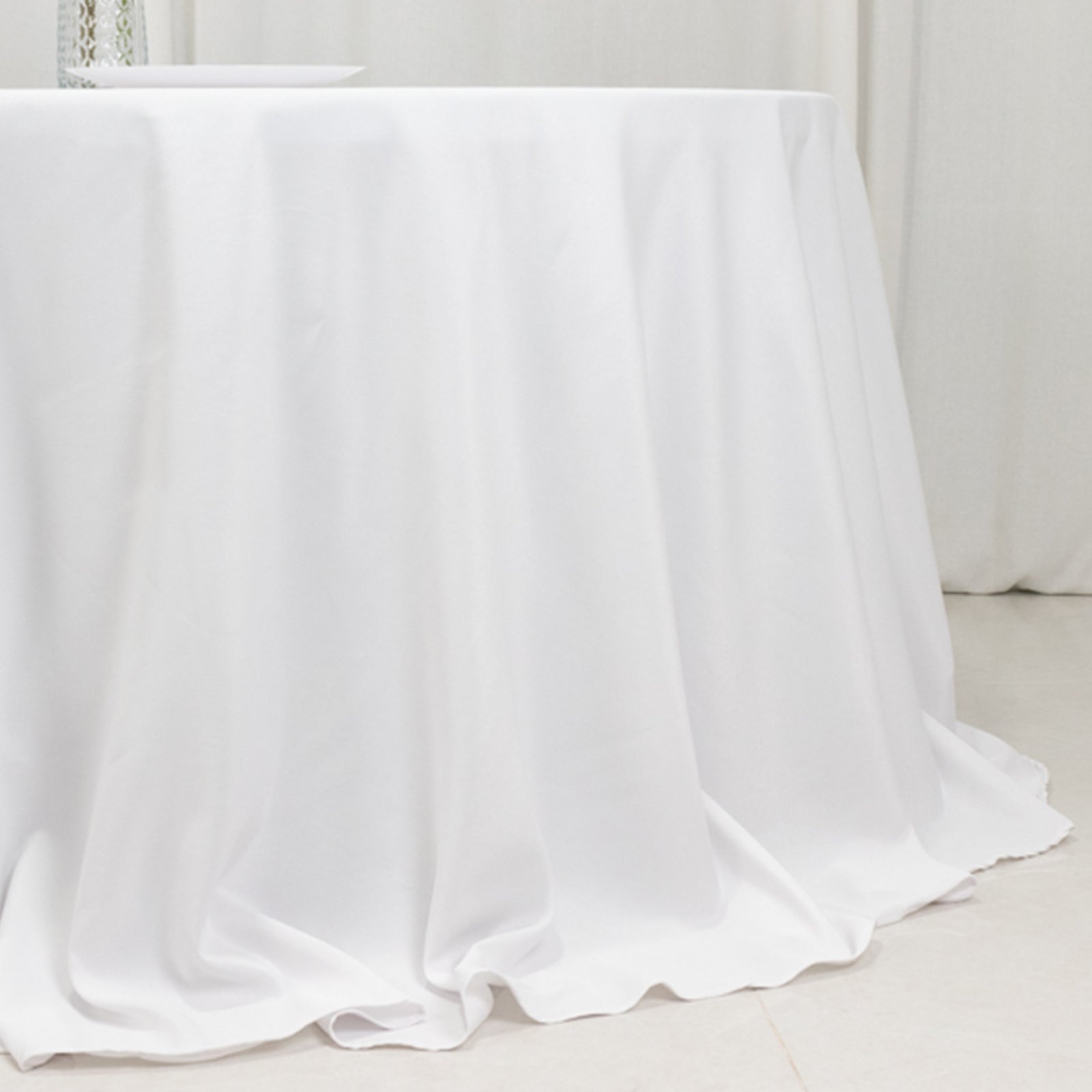 Fire Retardant Premium Polyester 132" Round Tablecloth White - Stylish High - Performance Table Cover for Large Gatherings - Bell Racket Store