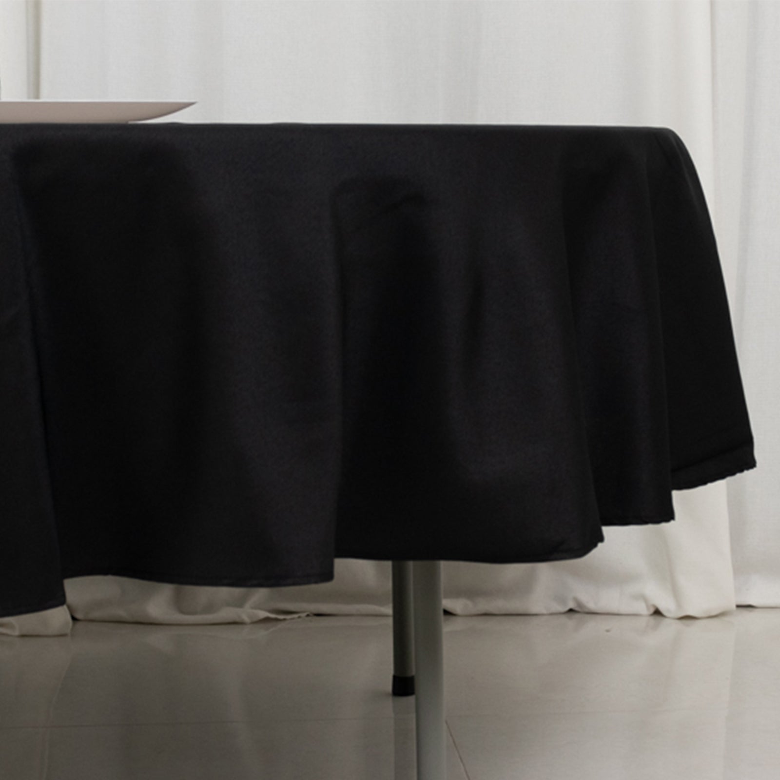 Fire Retardant Premium Polyester 90" Round Tablecloth Black - High - Performance Table Cover - Bell Racket Store