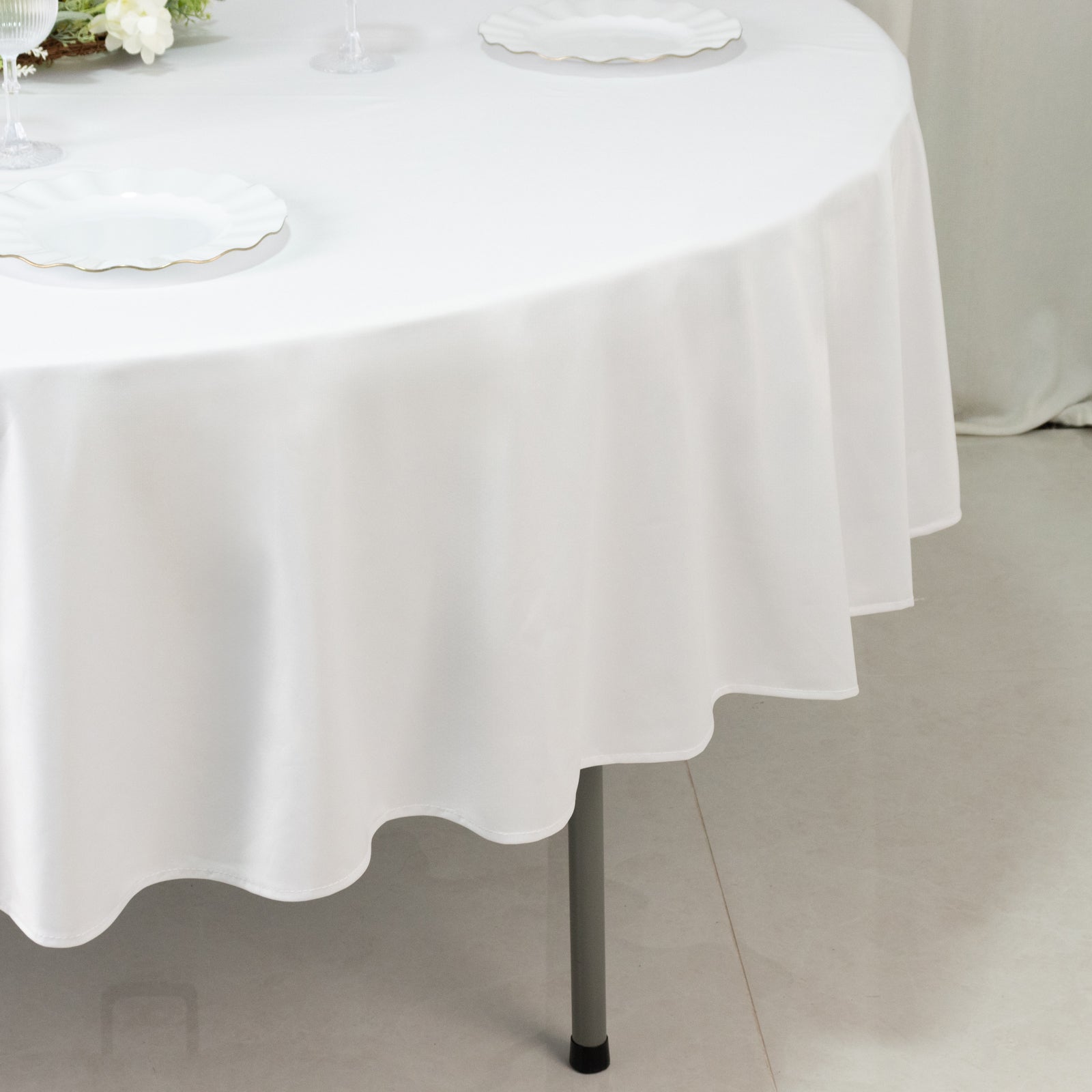 Fire Retardant Scuba Tablecloth â€“ 90" Round White, Wrinkle Free, Stain Resistant Polyester Cover - Bell Racket Store