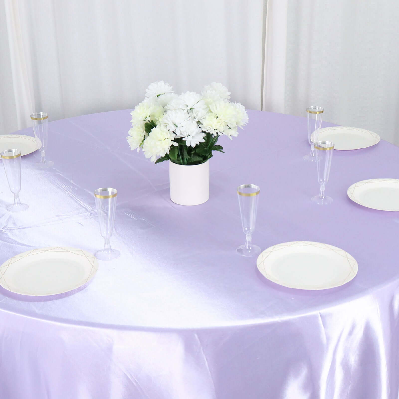 Satin 120" Round Tablecloth Lavender Lilac - Stylish Seamless Table Cover