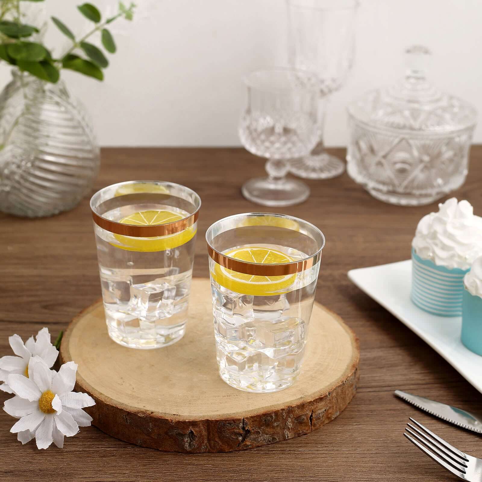 12-Pack Plastic Party Cups Clear with Rose Gold Rim - Durable Disposable Tumblers for Banquets & Special Occasions 10oz