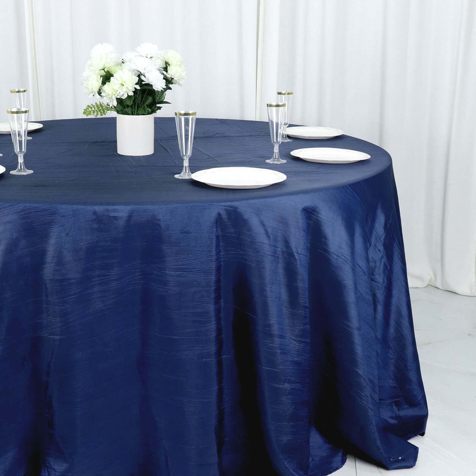Taffeta 132" Round Tablecloth Navy Blue - Seamless Accordion Crinkle Table Cover