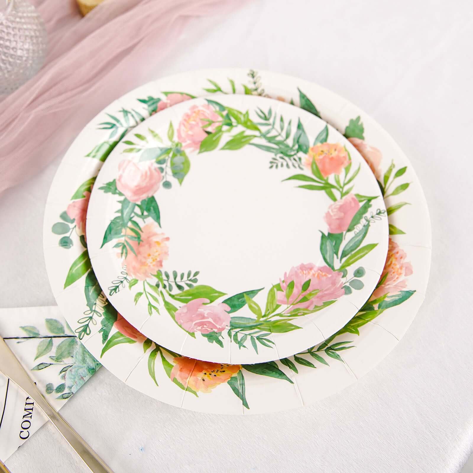 25-Pack Paper 9" Round Dinner Plates in White with Rose/Peony Flower Wreath - Disposable Party Plates for Bridal Showers & Garden Parties