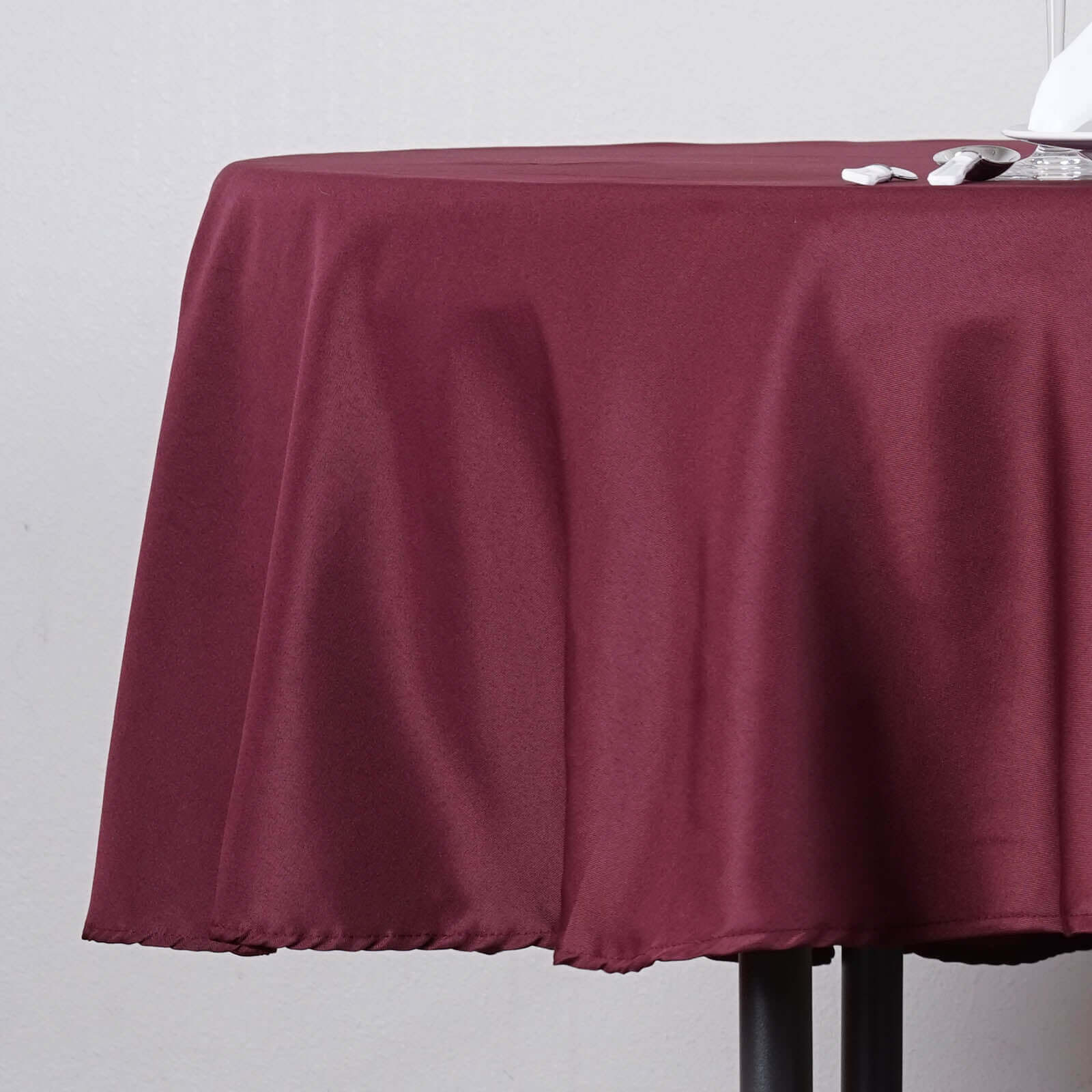 Polyester 70" Round Tablecloth Burgundy - Durable & Wrinkle-Resistant Table Cover