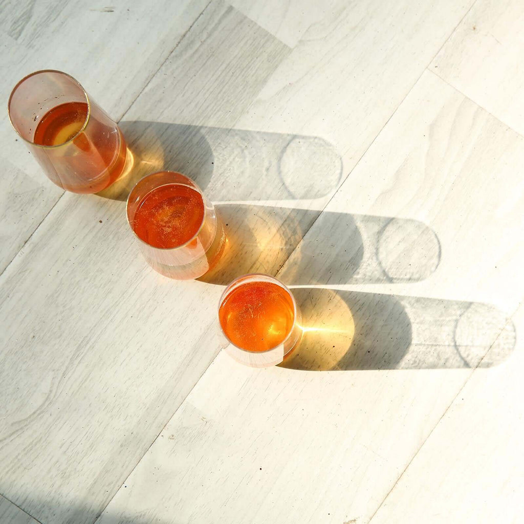 6 Pack Plastic Champagne Glasses in Clear with Gold Rim, Reusable Lightweight Champagne Flutes 9oz