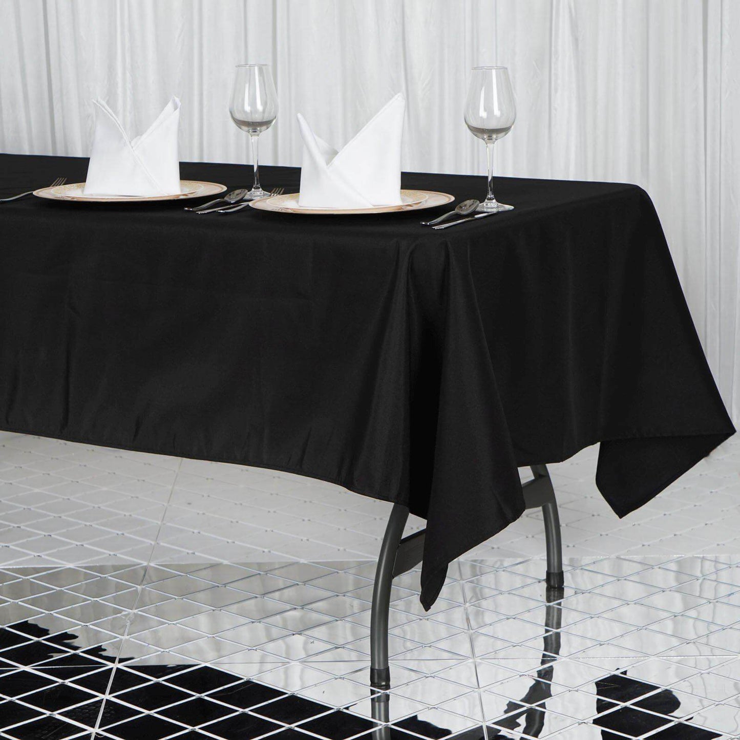 Premium Polyester 60"x102" Rectangle Tablecloth Black - Durable 220GSM Wrinkle - Resistant Table Cover for Weddings & Events - NestOCart