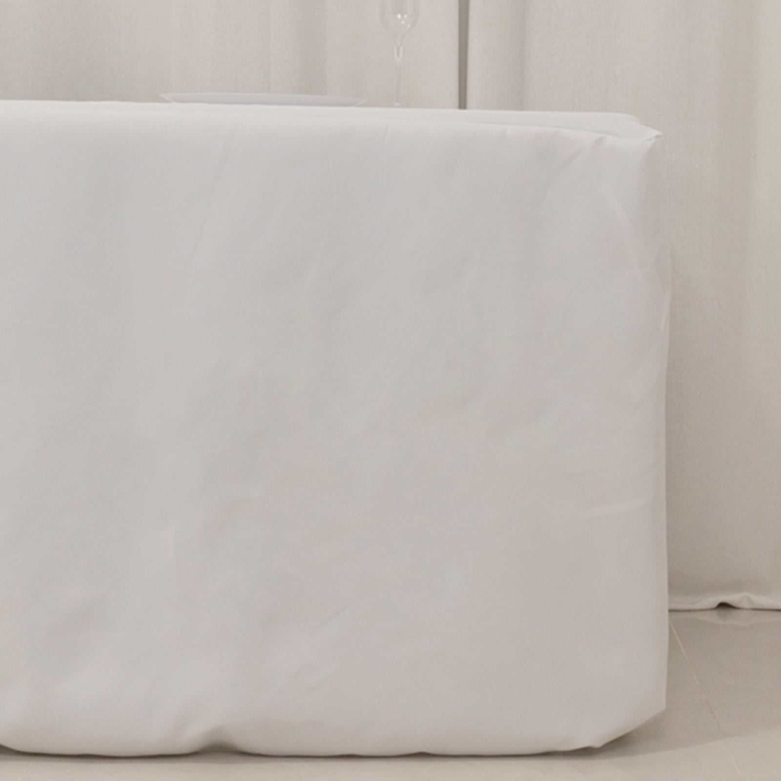 Premium Polyester 8ft Rectangle Tablecloth White Durable Fitted 220GSM Table Cover for Trade Shows & Events - Bell Racket Store