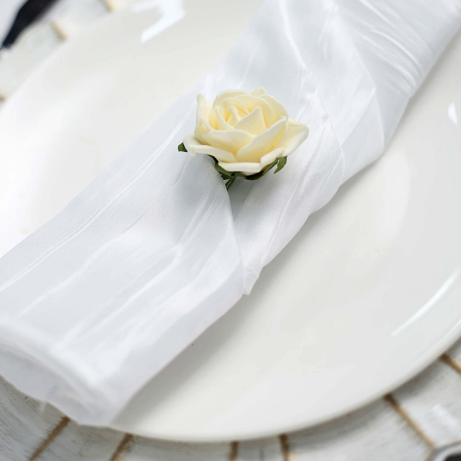 5 Pack Taffeta 20"x20" Napkins White - Accordion Crinkle Style Dinner Napkins for Upscale Dining