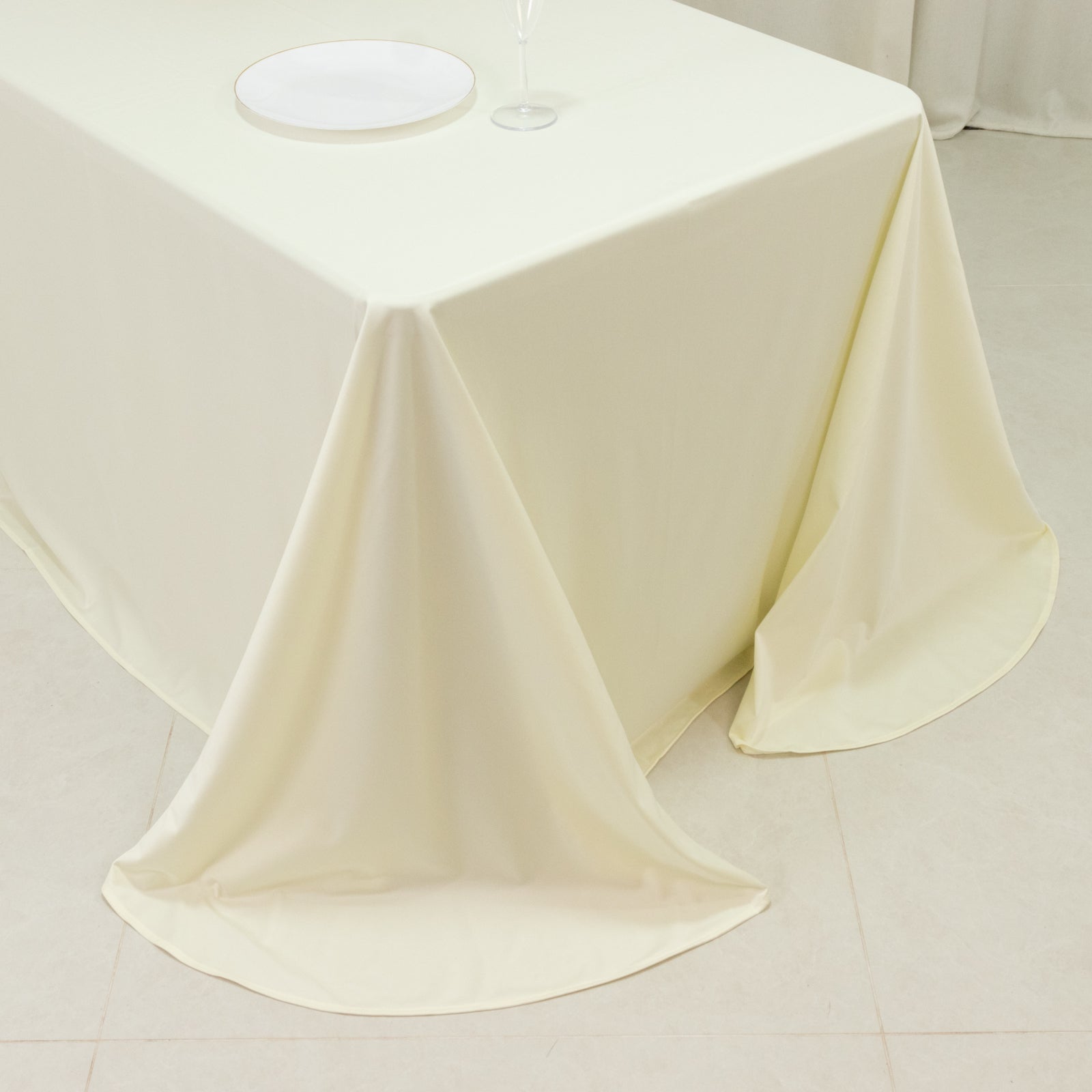 Scuba Rectangular 90"x132" Tablecloth Ivory with Rounded Corners â€“ Seamless, Wrinkle Free & Stain Resistant Table Cover - Bell Racket Store