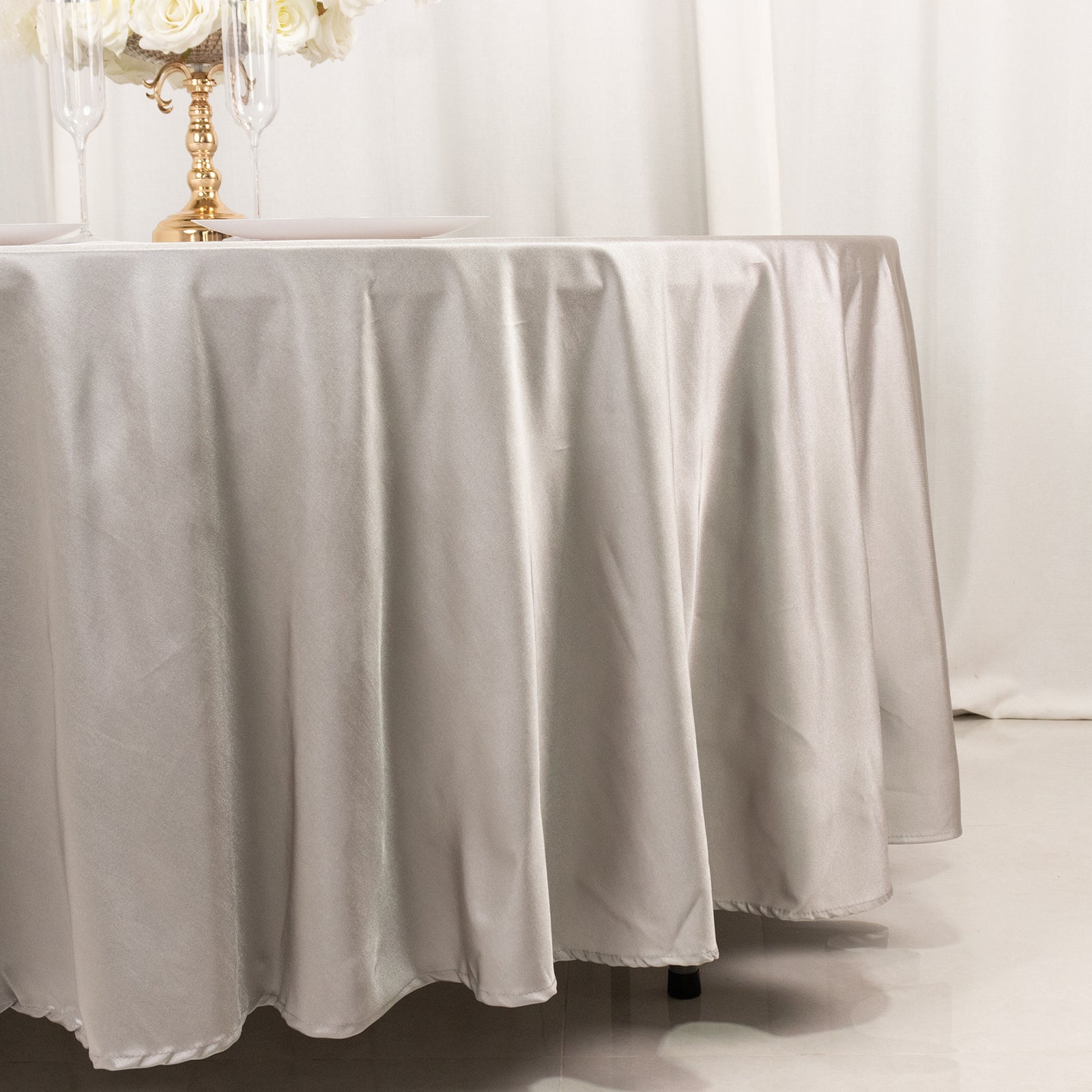 Scuba Round 108" Tablecloth Shimmering Silver - Wrinkle Free & Stain Resistant Table Cover - Bell Racket Store