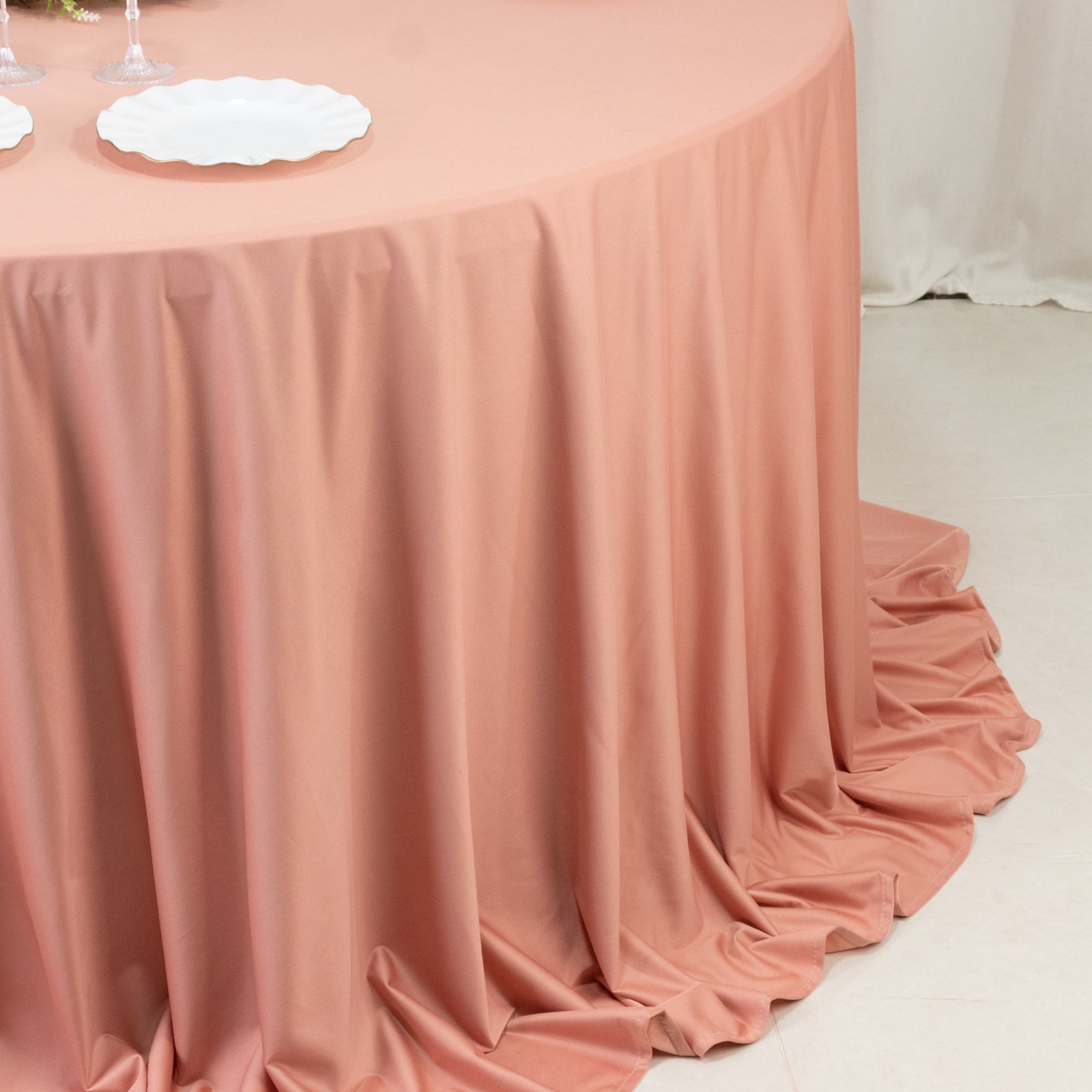 Scuba Round 132" Tablecloth Dusty Rose - Wrinkle Free & Stain Resistant Seamless Table Cover - Bell Racket Store