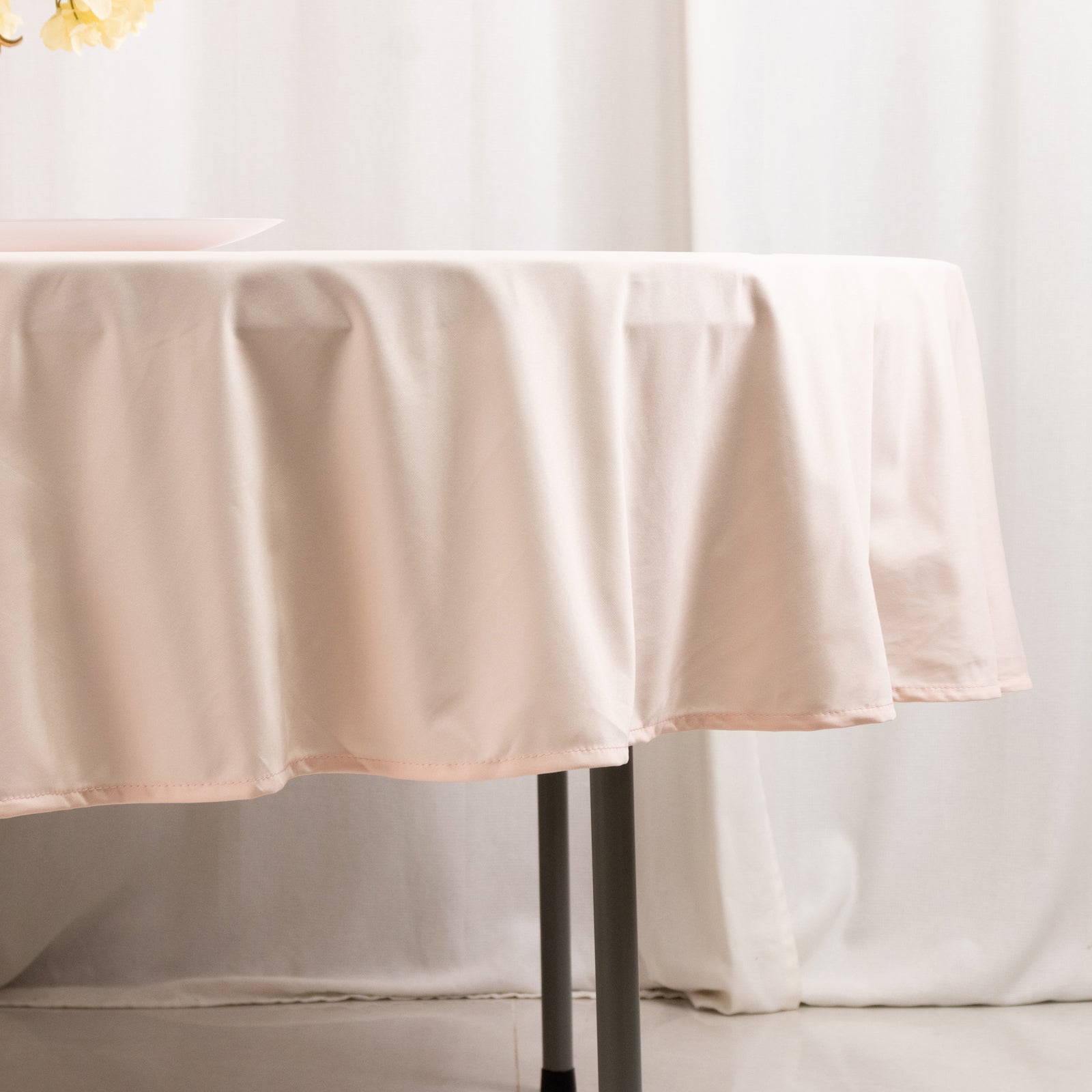 Scuba Round 90" Tablecloth Blush - Wrinkle Free & Stain Resistant Table Cover - Bell Racket Store