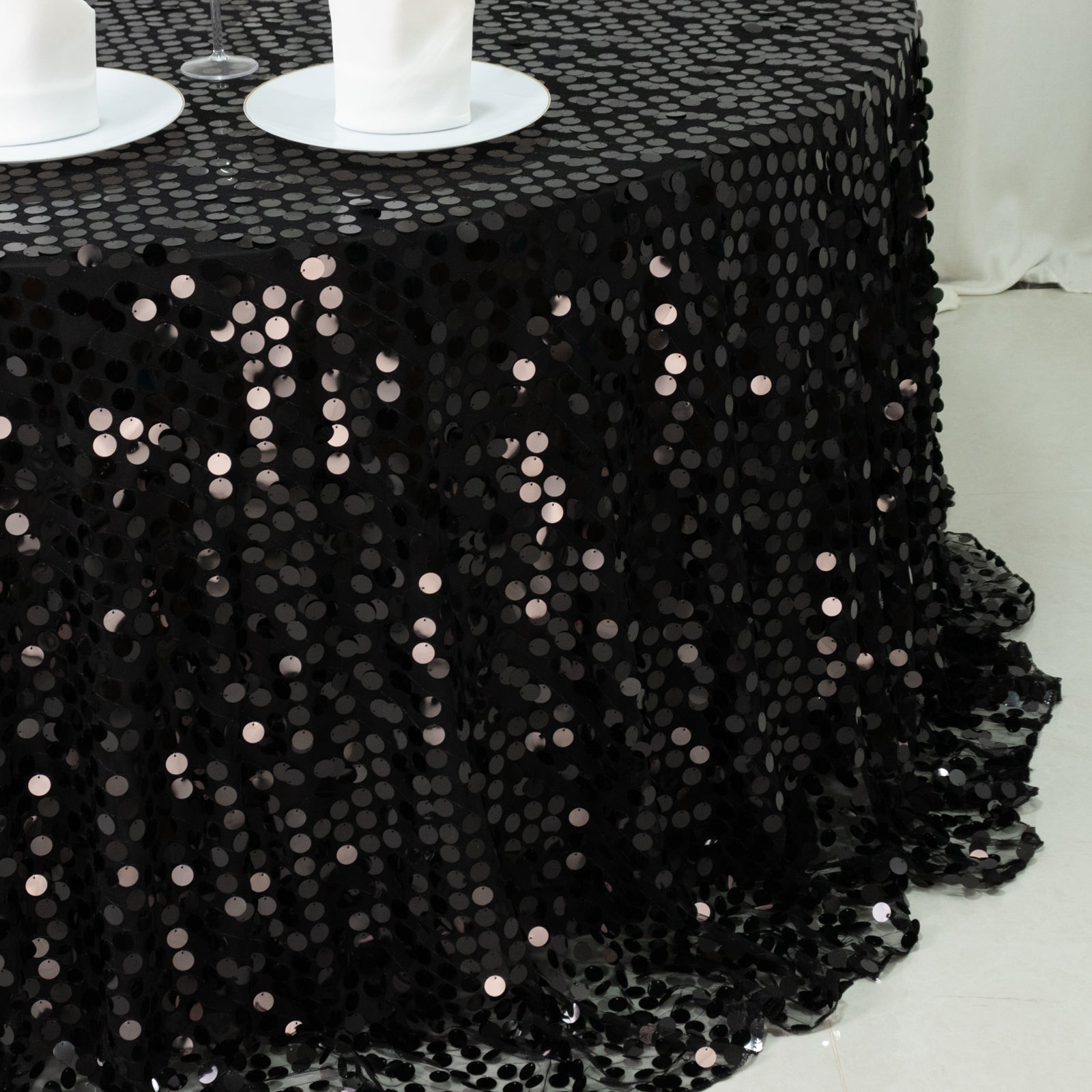 Sequin 132" Round Tablecloth Black - Big Payette Table Cover - Bell Racket Store