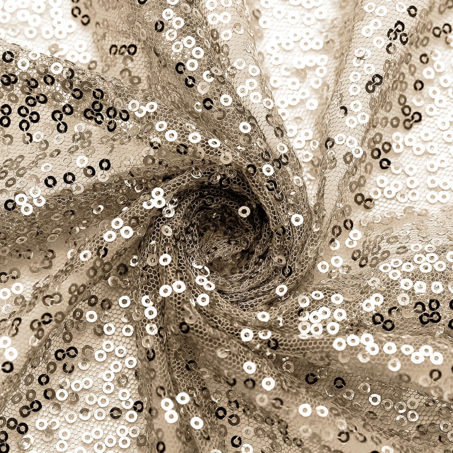 Sequin 20"x20" Napkin Champagne - Shimmering Dinner Napkin - NestOCart