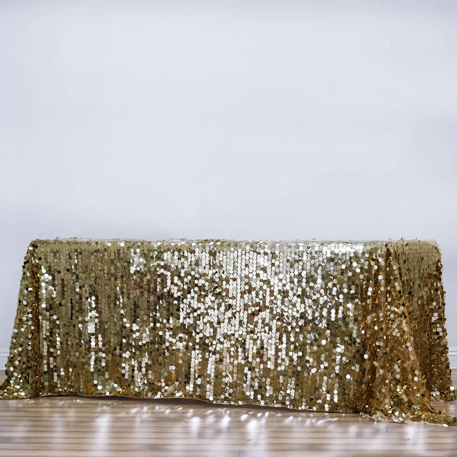 Sequin 90"x156" Rectangle Tablecloth Champagne - Seamless Big Payette Table Cover - NestOCart