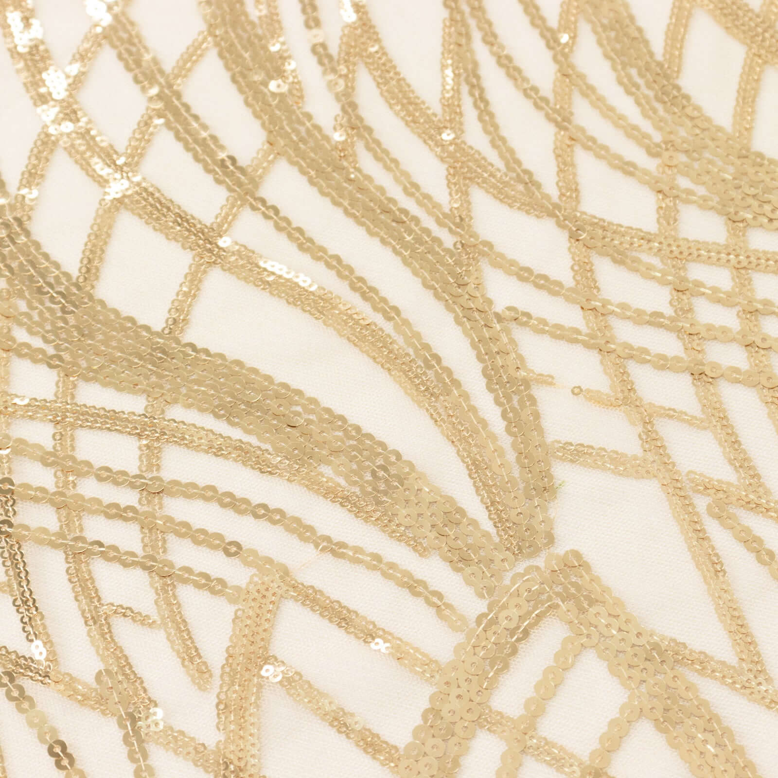 Sequin Mesh 120" Round Tablecloth Champagne - Seamless Wave Embroidered Table Cover - Bell Racket Store