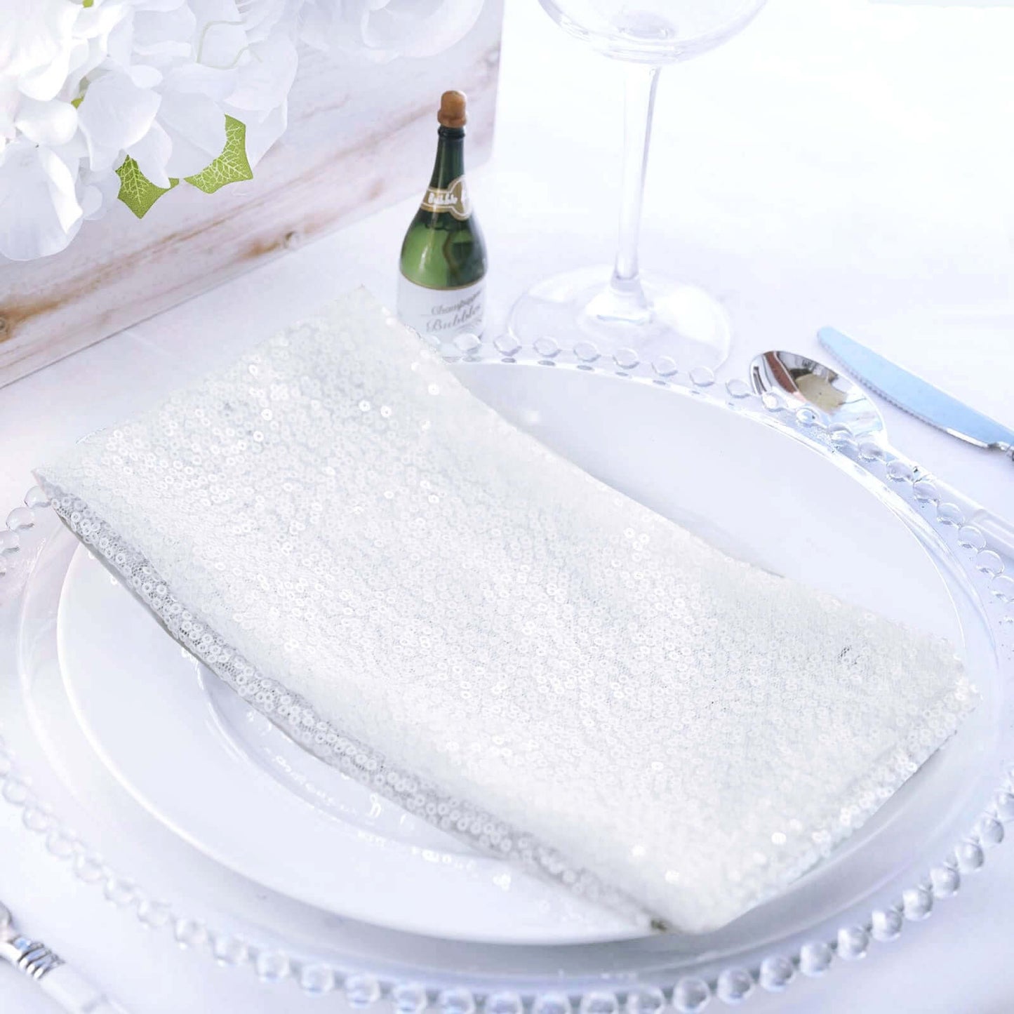 Sequin 20"x20" Napkin White - Shimmering Decorative Dinner Napkin for Weddings & Events