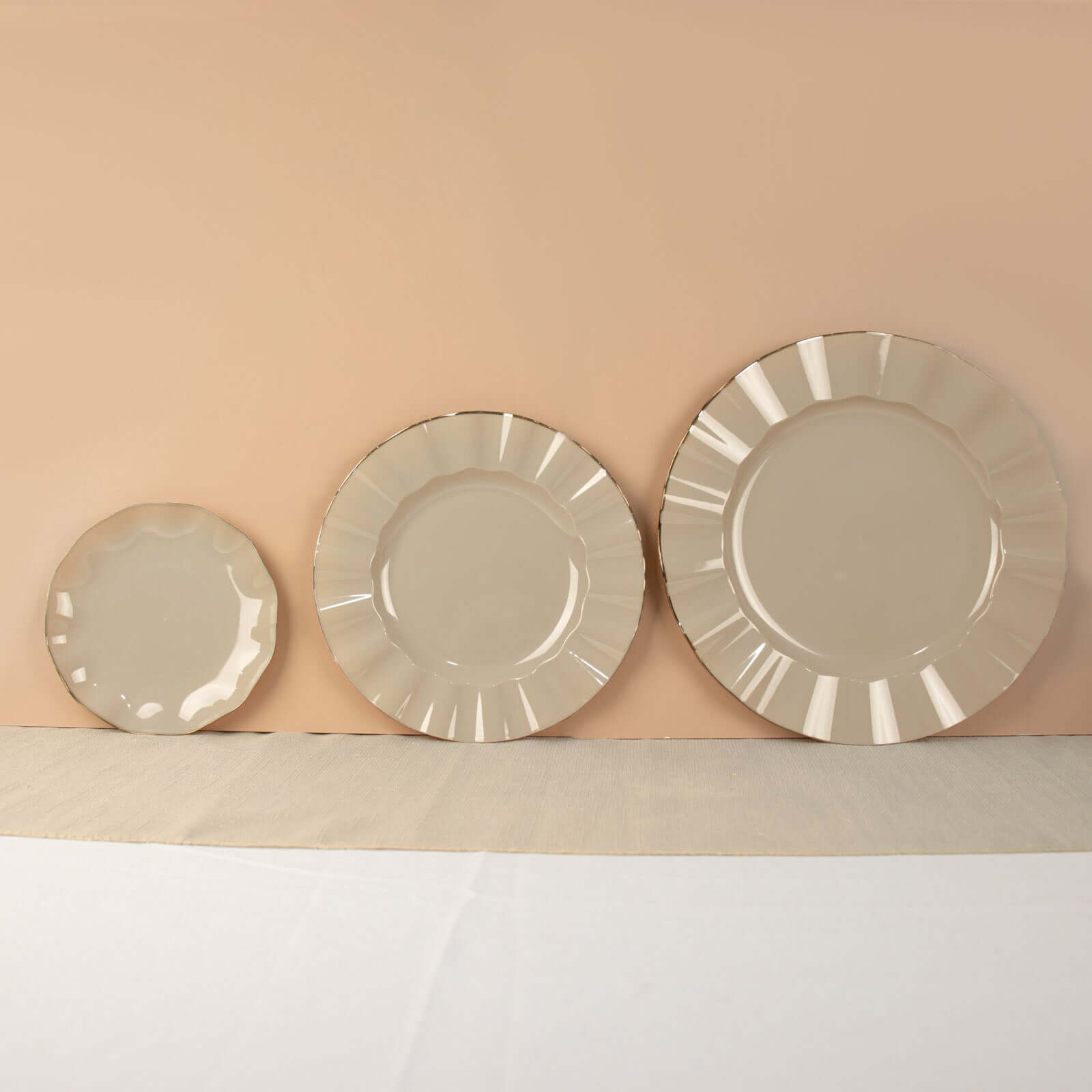 10-Pack Plastic 9" Round Dinner Plates in Taupe Ruffled Rim with Gold Edging - Sturdy Disposable Dinnerware