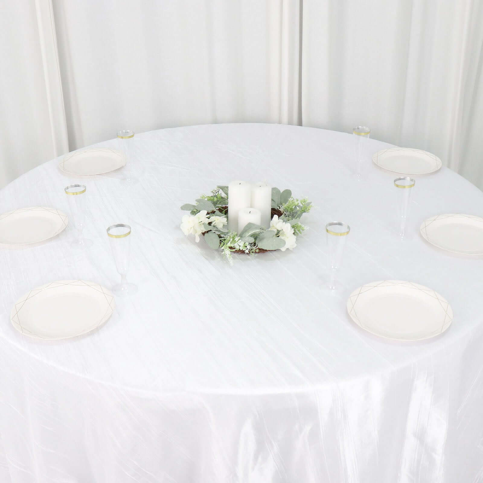 Taffeta 132" Round Tablecloth White - Seamless Accordion Crinkle Design for Exquisite Occasions - Bell Racket Store
