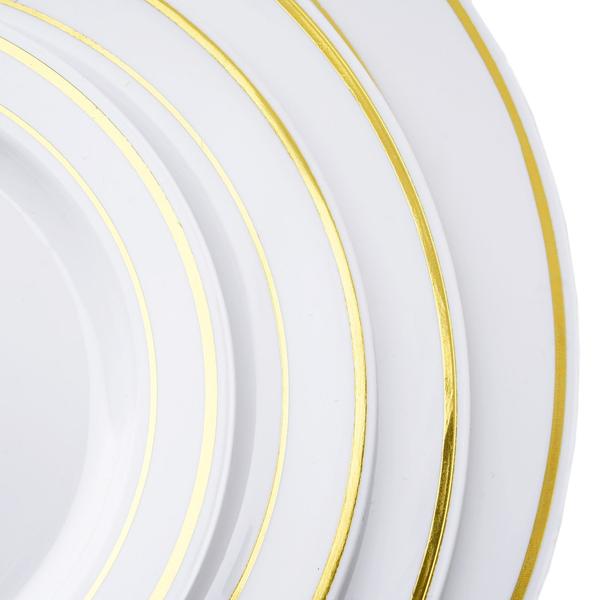 10-Pack Plastic Dinner Plates White with TrÃ¨s Chic Gold Rim - Perfect Disposable Party Plates 10"